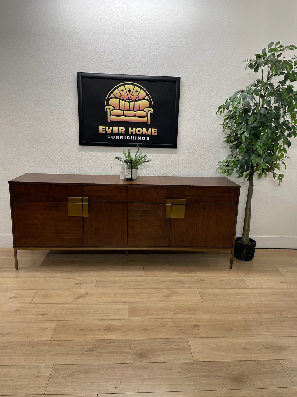 Lark Manor Aisja 72" Wide Dining Buffet