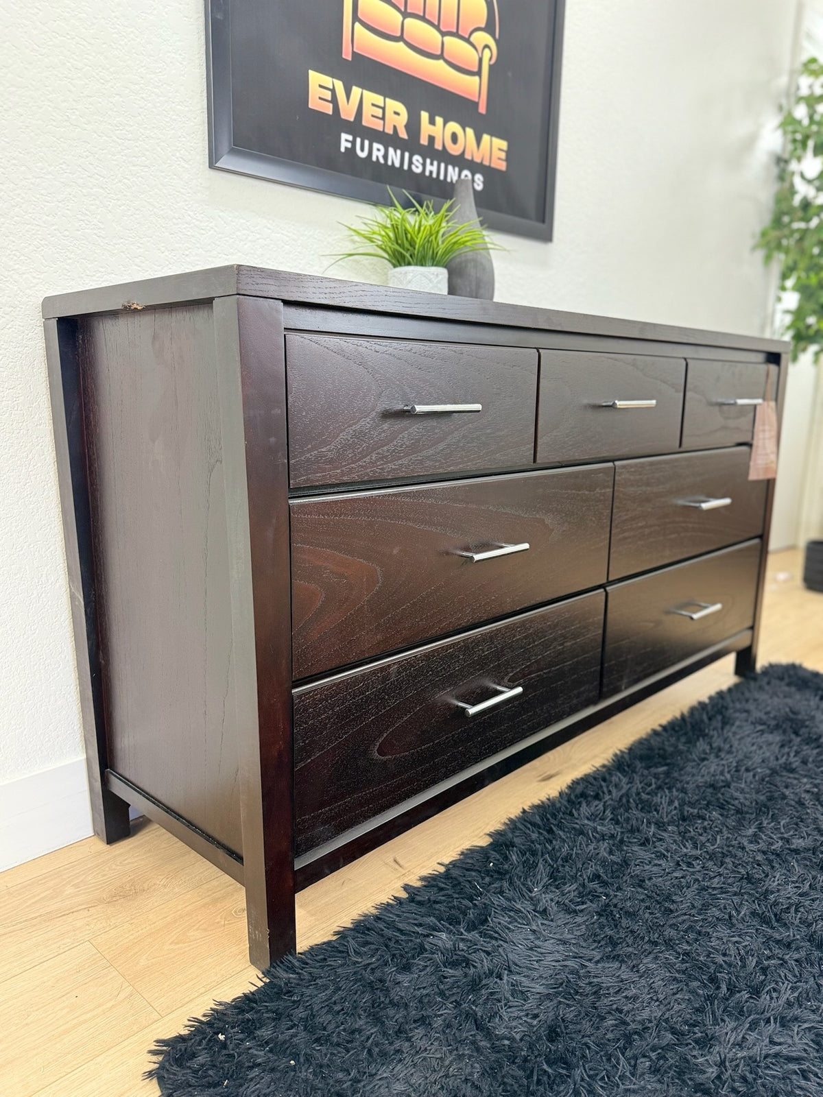 Ferris 6-Drawer Double Dresser