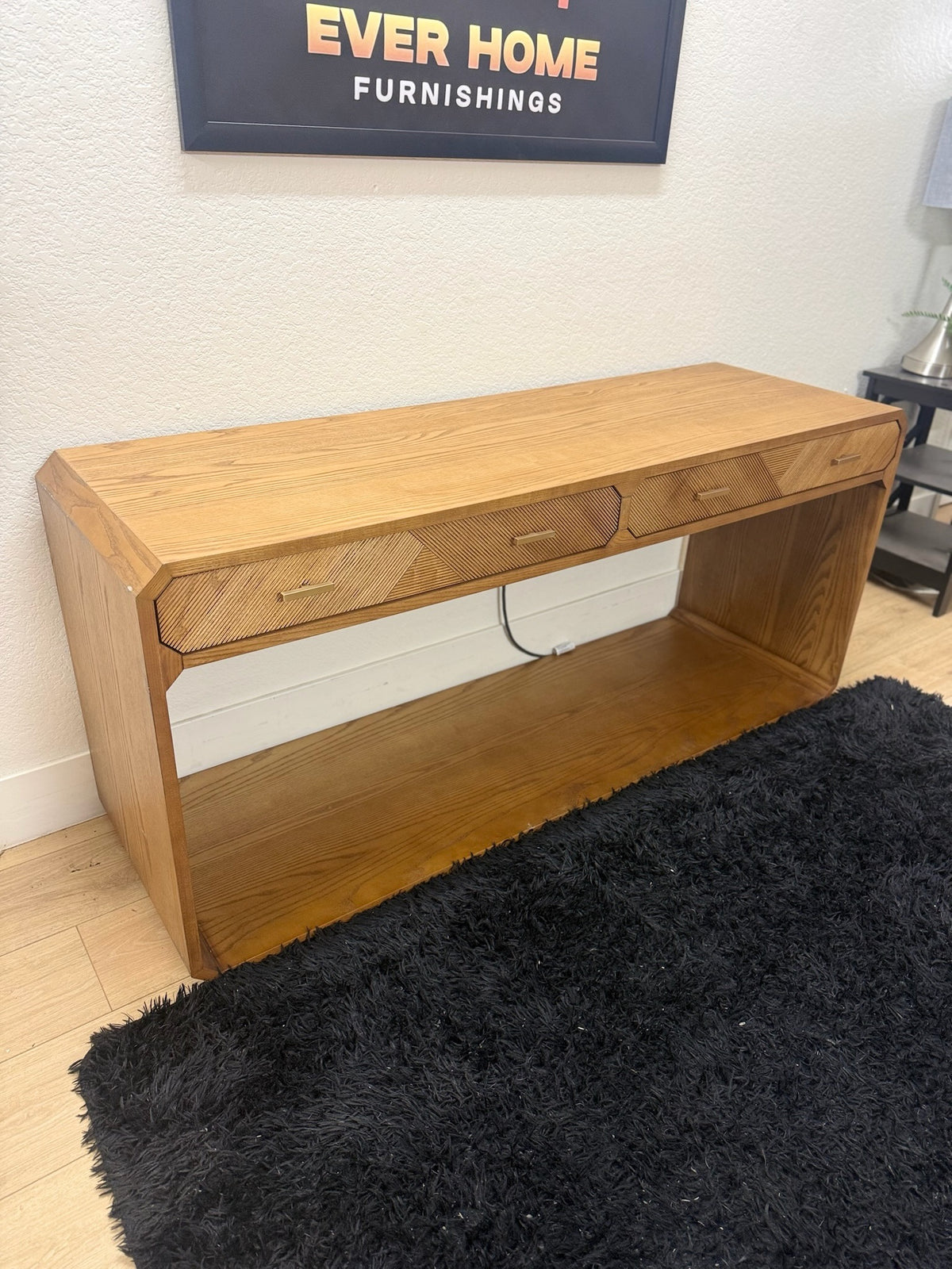 Isla Console Table